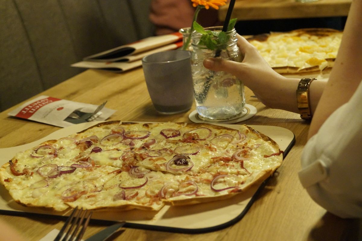 Leckere Flammkuchen In Paderborn Willkommen Bei Feuer Und Flamme